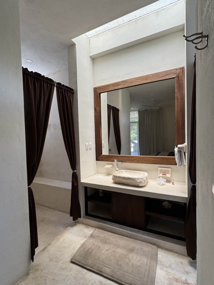 Gran Hotel Boutique en Venta en Conkal.