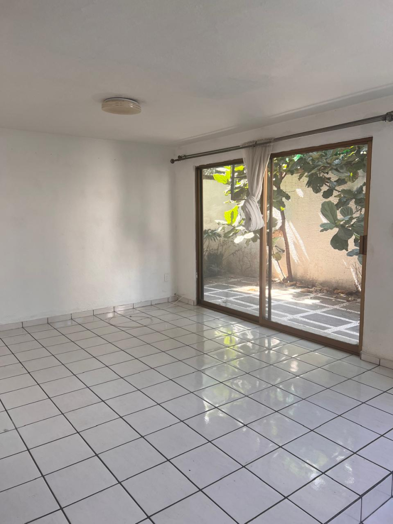 Casa  En Venta En Virreyes Residencial Zapopan