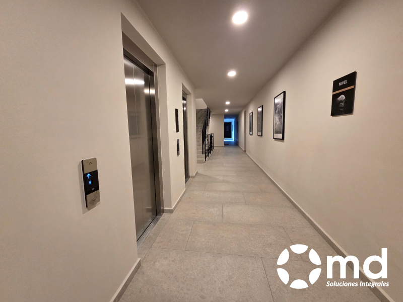Departamento en Renta en VÃ­a Roma exterior con balcÃ³n y estacionamiento