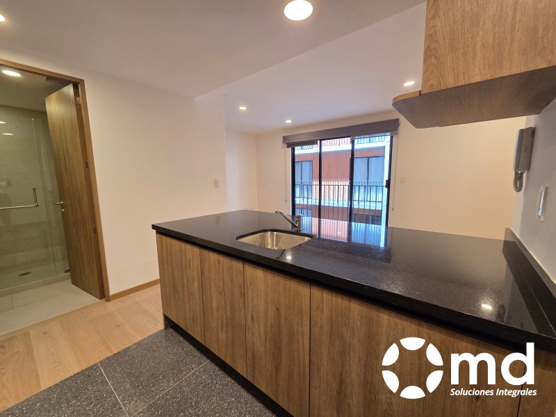 Departamento En Renta Con Aménidades En VIA ROMA