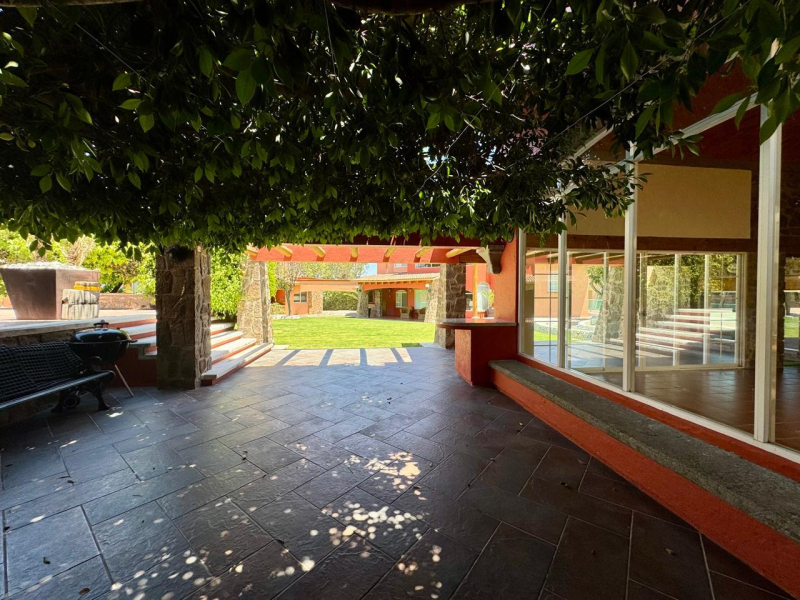 Gran oportunidad venta de propiedad con 4 casas en Tequisquiapan
