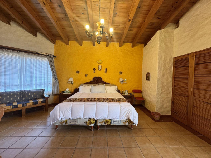 Gran oportunidad venta de propiedad con 4 casas en Tequisquiapan