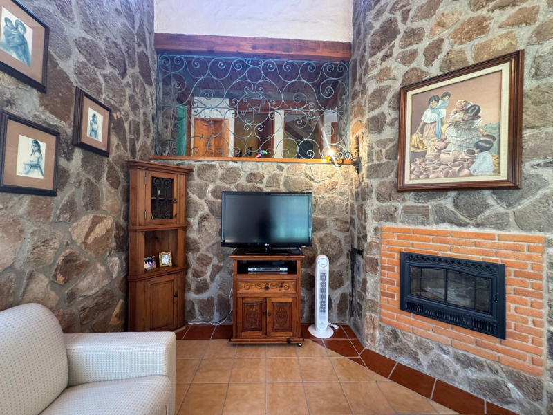 Gran oportunidad venta de propiedad con 4 casas en Tequisquiapan