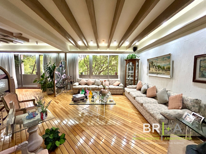 Departamento Con Terraza En Venta En Lomas De Chapultepec .