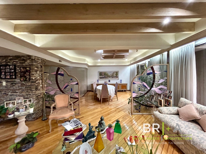 Departamento Con Terraza En Venta En Lomas De Chapultepec .