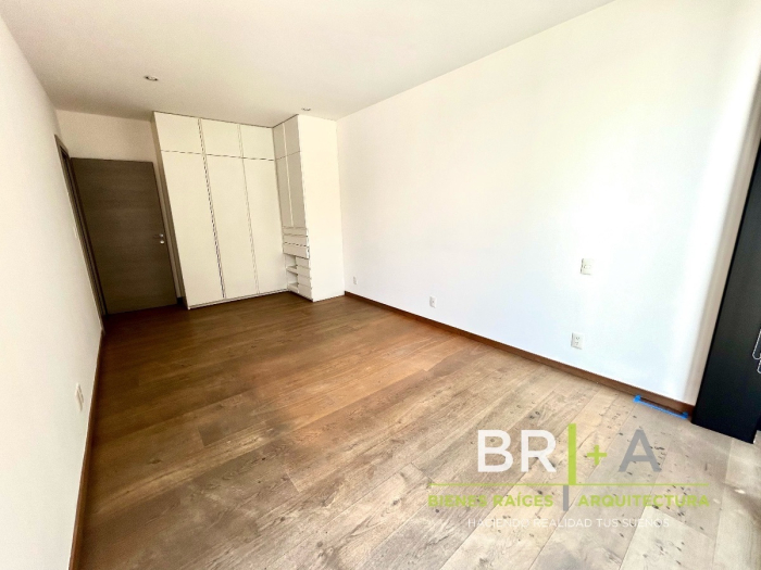 Renta De PH Con Terraza En Polanco