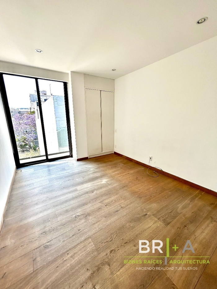 Renta De PH Con Terraza En Polanco