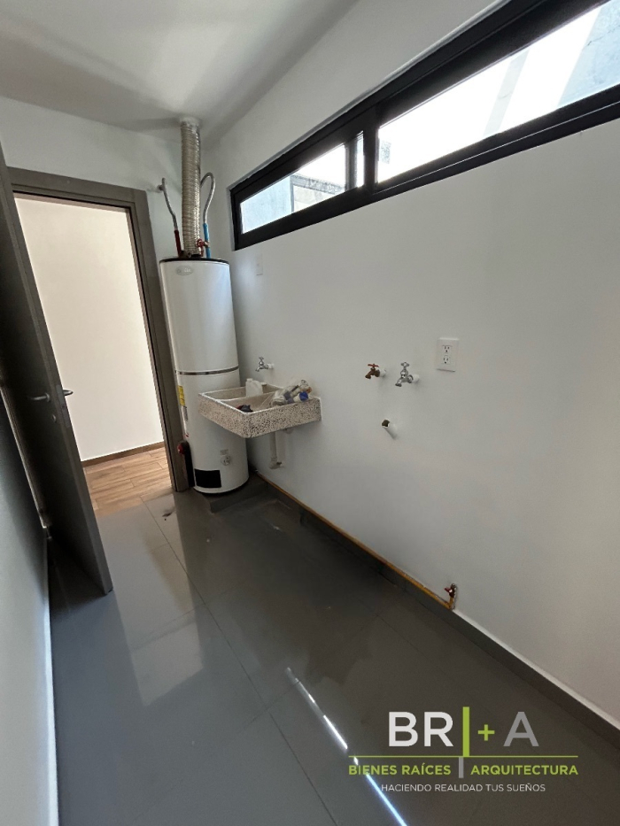 Renta De PH Con Terraza En Polanco