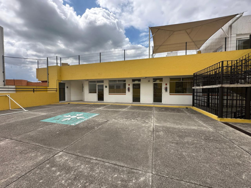 Propiedad de Alta Plusvalía con Uso Mixto: Habitacional y Comercial - Jardines de Bellavista