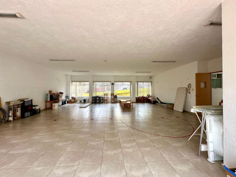Propiedad de Alta Plusvalía con Uso Mixto: Habitacional y Comercial - Jardines de Bellavista