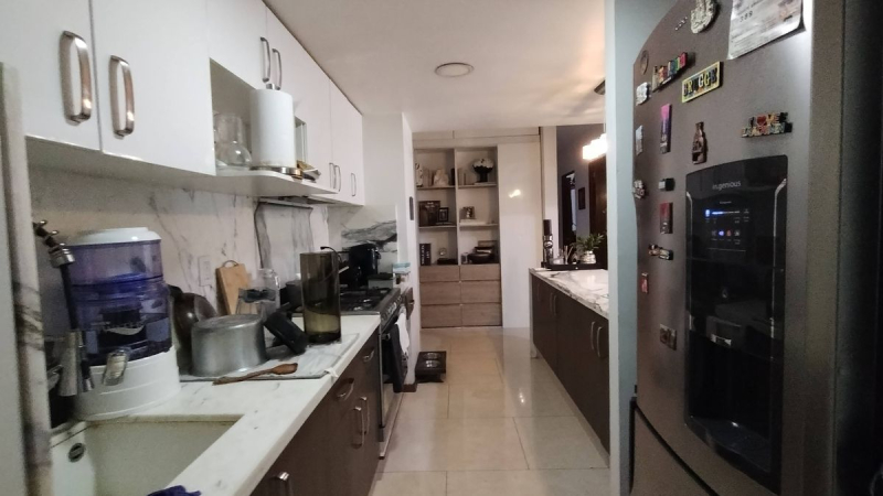 Venta Departamento En Grand Tower Del Valle, Piso 13