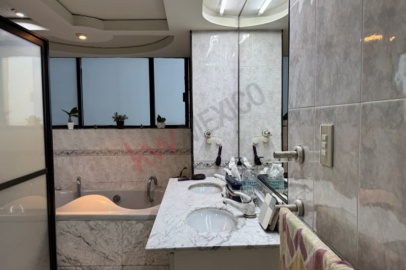 Departamento en Venta en Bosques de la Herradura