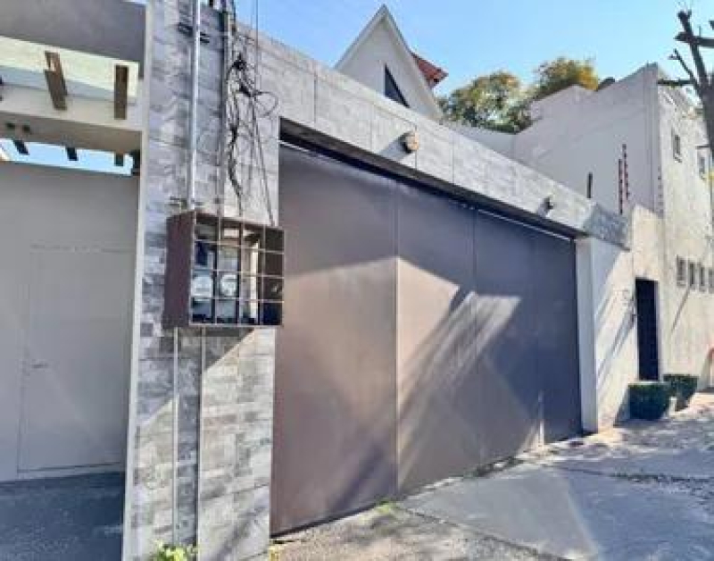 Casa En Venta En Jardines Del Pedregal