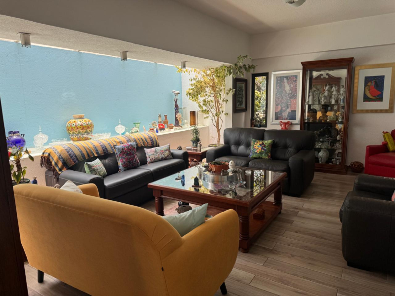 Casa En Venta En Jardines Del Pedregal