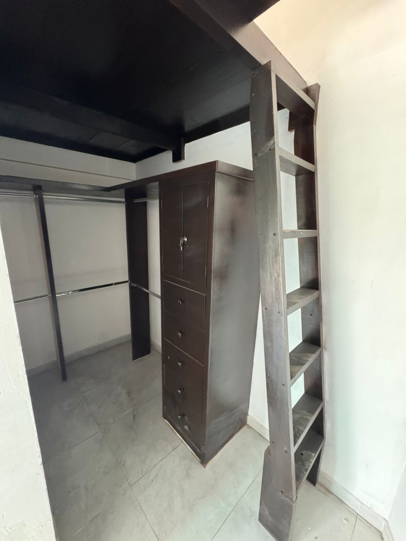 Casa en Venta Remodelada en coto Jardines del Valle Zapopan
