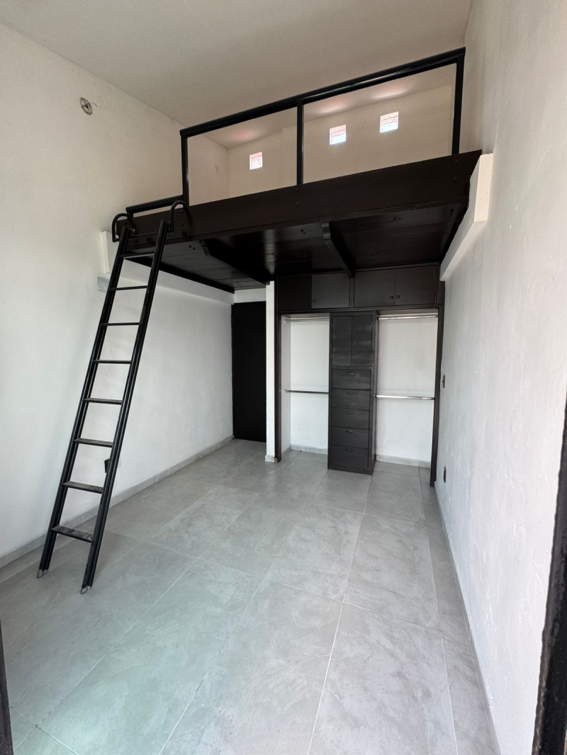 Casa en Venta Remodelada en coto Jardines del Valle Zapopan