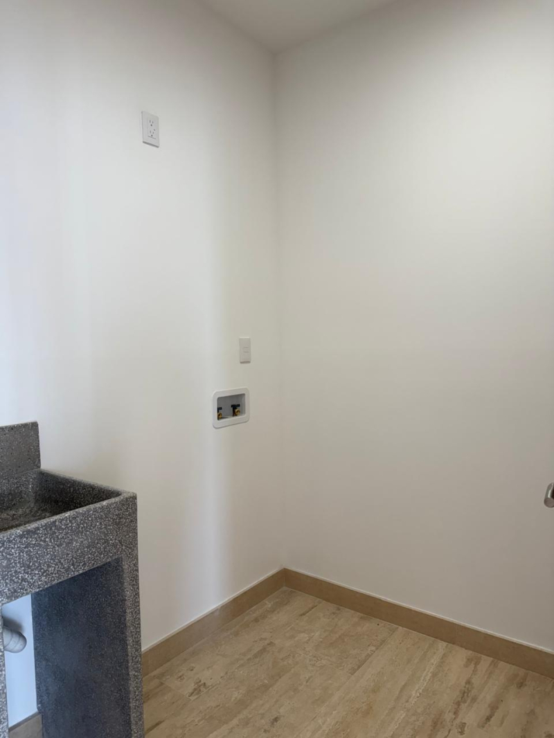 Departamento En Renta A Estrenar En Interlomas 