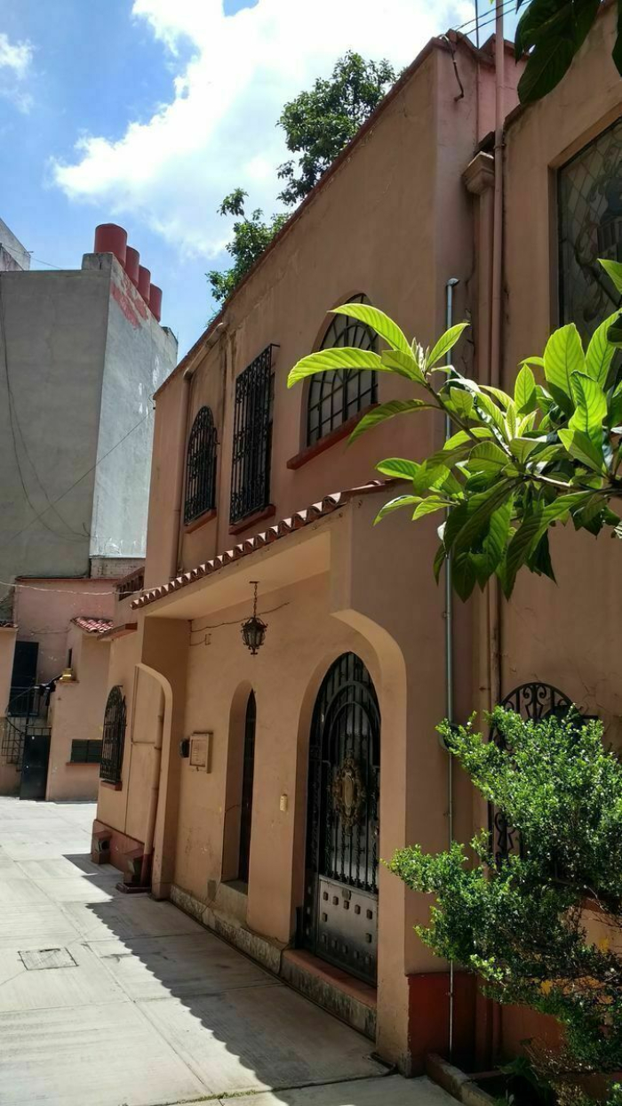 Casa  en  venta en la calle de Nuevo León