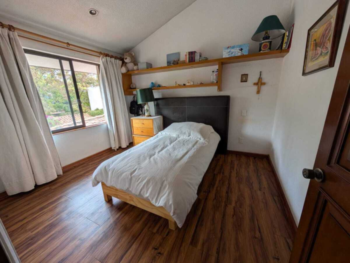 Casa en venta  Vista Hermosa, Loma de las Flores