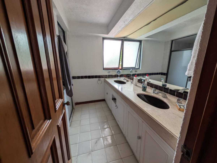 Casa en venta  Vista Hermosa, Loma de las Flores