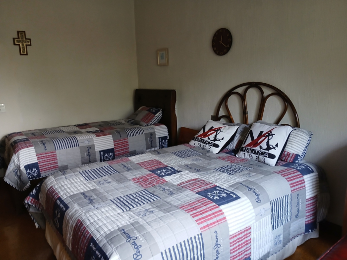 Casa en Venta en Lomas de Vista Hermosa calle cerrada con vigilancia