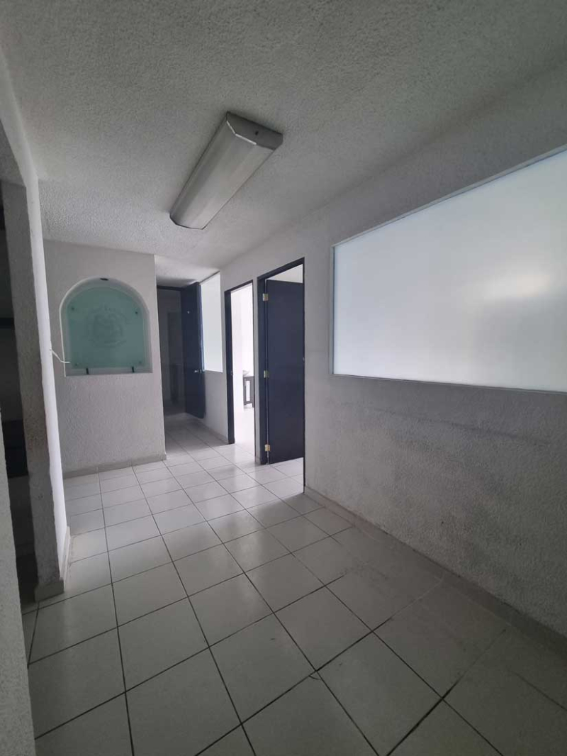 Oficina En Renta En Guadalupe Inn