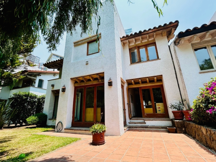 Casa en Condominio en Venta en Roble Viejo Santa Fe