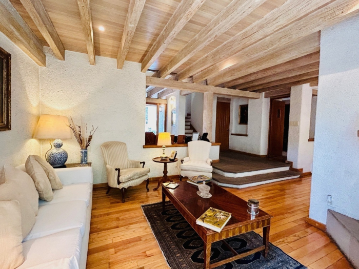 Casa en Condominio en Venta en Roble Viejo Santa Fe