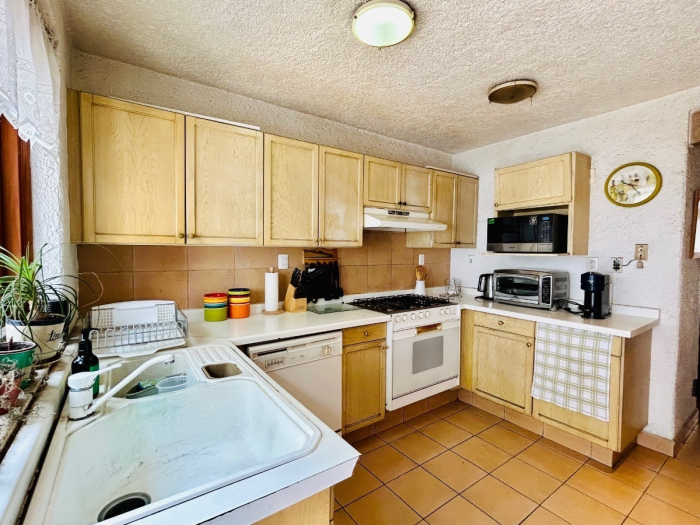 Casa en Condominio en Venta en Roble Viejo Santa Fe