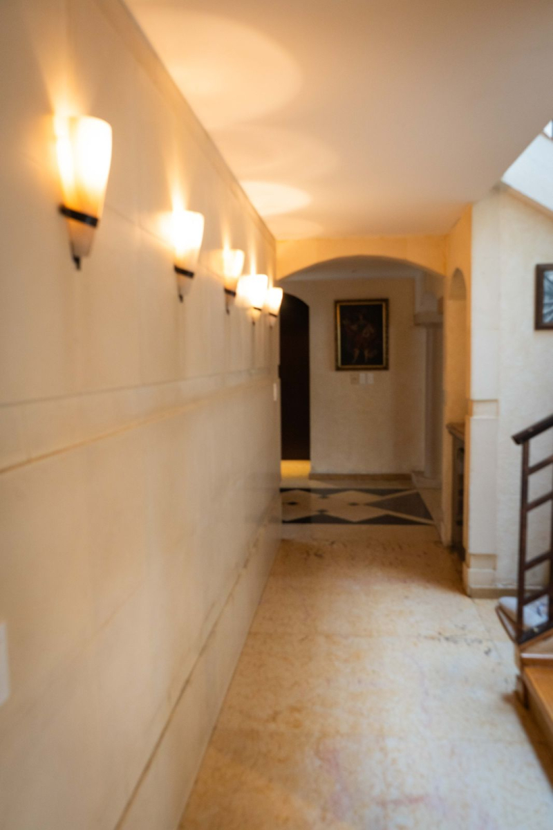 CASA  EN  RENTA  en Condominio en Interlomas EN VALLE  DE  LAS  PALMAS