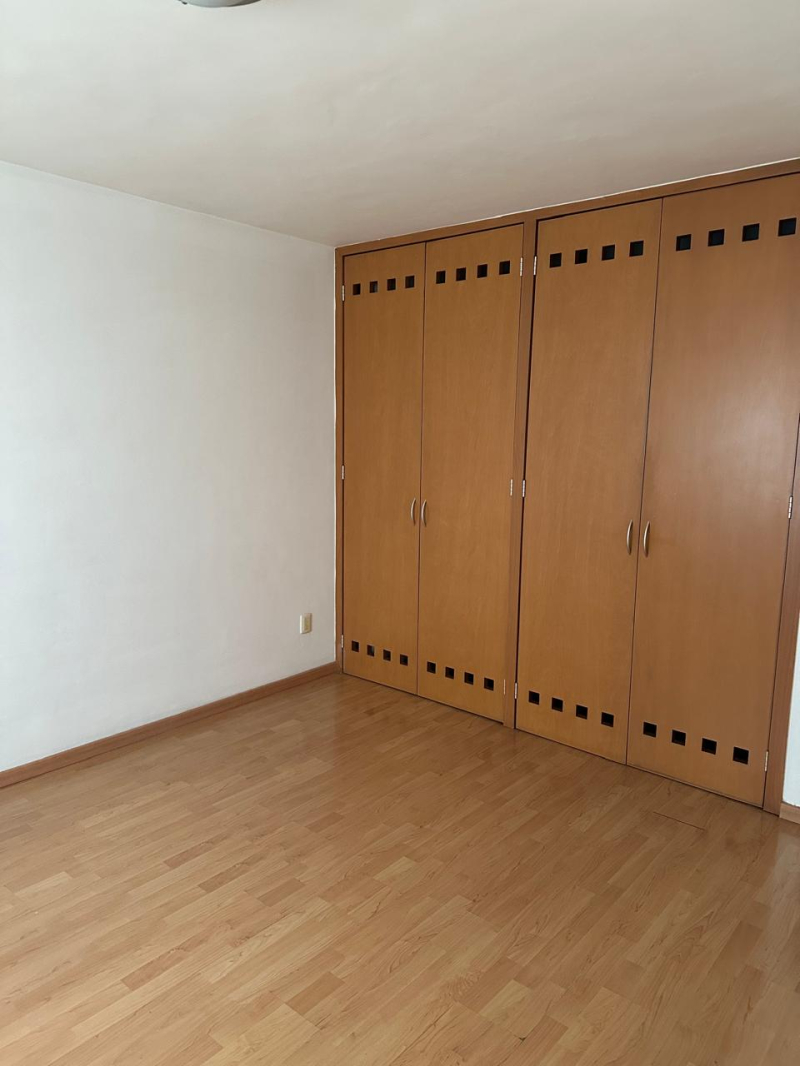 Departamento En Renta En Lomas Altas