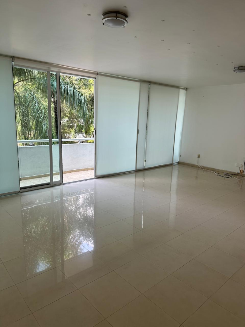 Departamento En Renta En Lomas Altas