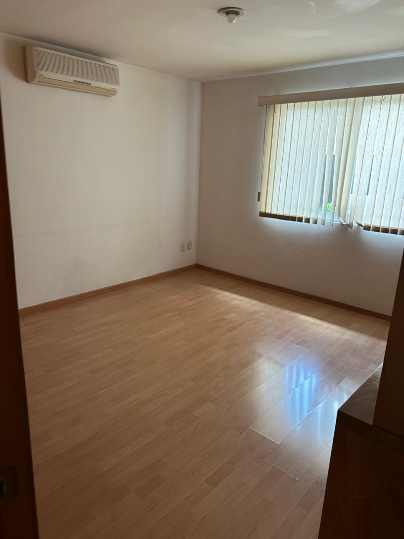Departamento En Renta En Lomas Altas