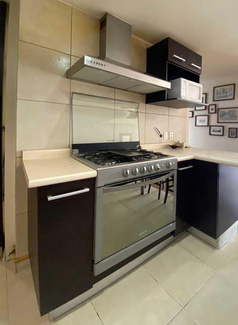 VENTA  de Excelente departamento en zona privilegiada 