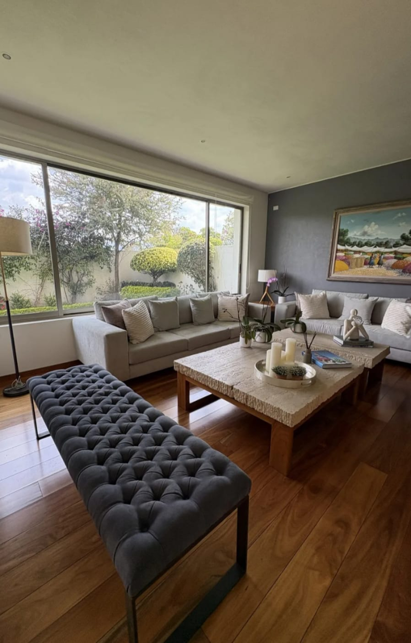 casa en Av. Toluca junto al club Libanes