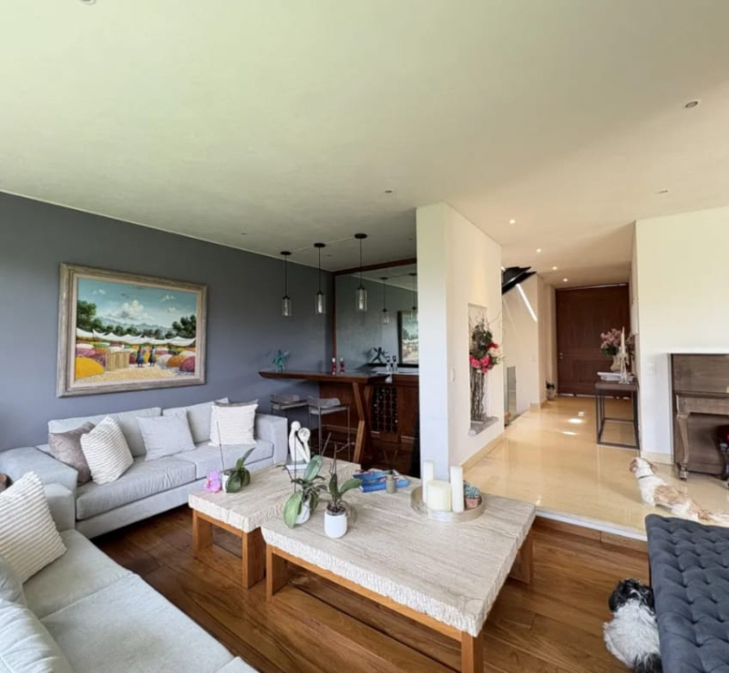 casa en Av. Toluca junto al club Libanes