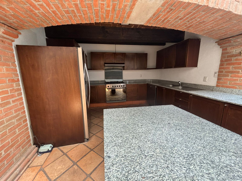 CASA EN RENTA, LOMAS DE CHAPULTEPEC 