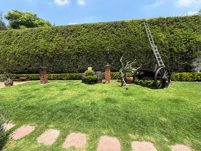 CASA EN RENTA, LOMAS DE CHAPULTEPEC 