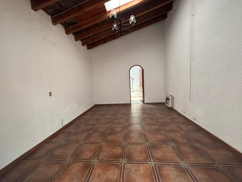 CASA EN RENTA, LOMAS DE CHAPULTEPEC 