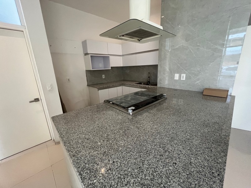 Casa En Renta En La Rioja Frente A Punto Sur �?? Con Club Privado Y 3 Recámaras Con Baño