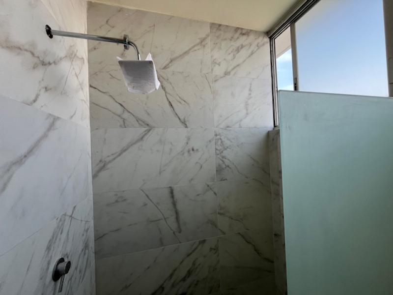 Casa En Renta En La Rioja Frente A Punto Sur �?? Con Club Privado Y 3 Recámaras Con Baño