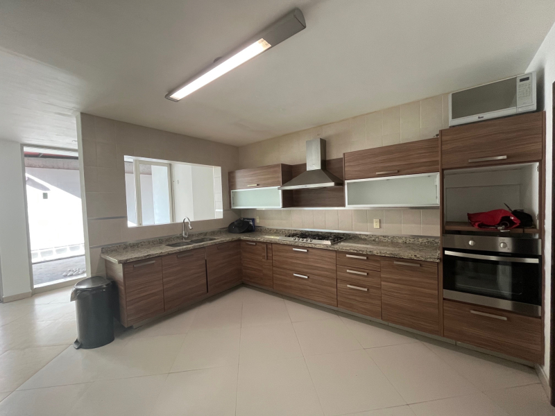 Casa En Venta Dentro De Coto En Naciones Unidas, Seguridad Y Privacidad Zapopan