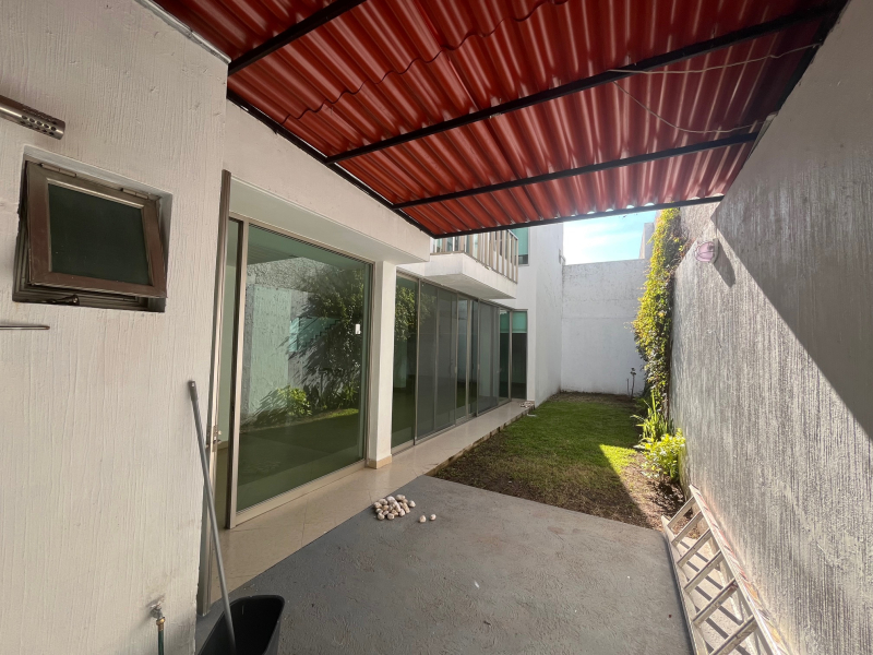 Casa En Venta Dentro De Coto En Naciones Unidas, Seguridad Y Privacidad Zapopan