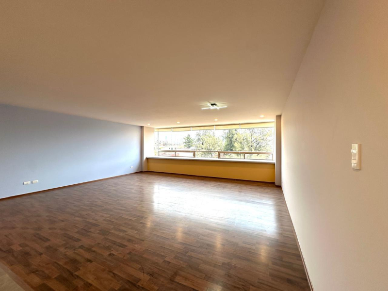 Departamento en venta con excelente ubicación en Bosque de Minas - Bosques de la Herradura
