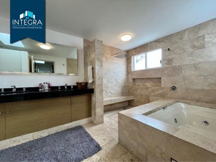 Casa en Venta, Bosque de Periban, Bosques de la Herradura