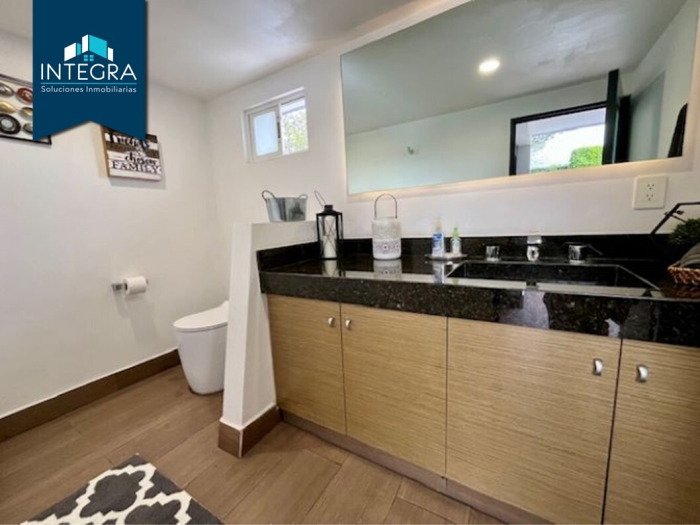 Casa en Venta, Bosque de Periban, La Herradura