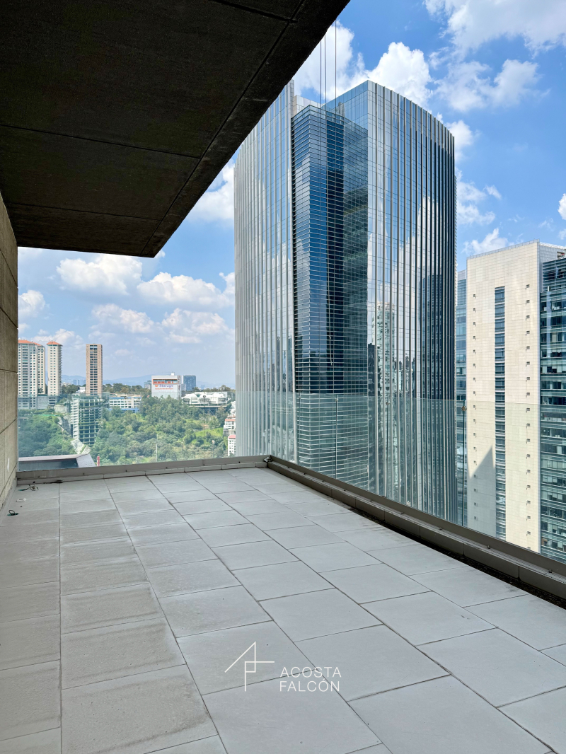 Departamento en Venta en torre Mistral. Av Santa Fe.