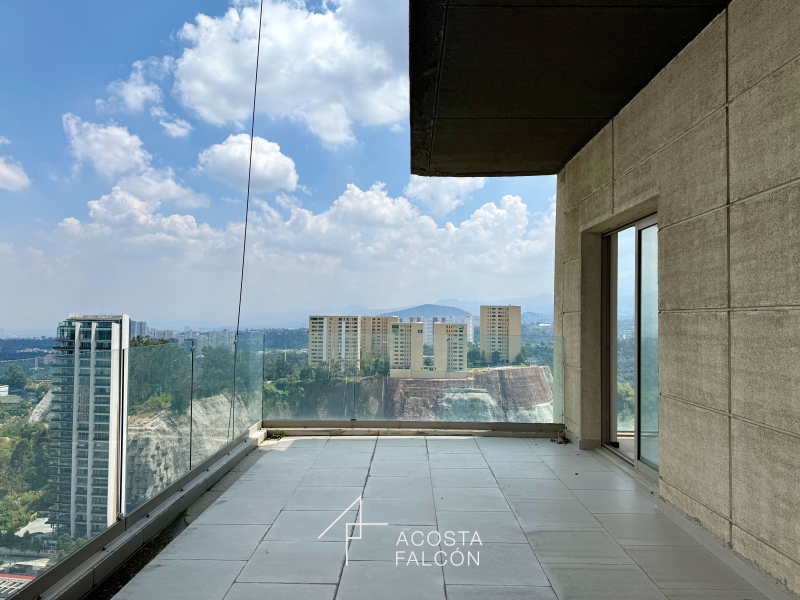 Departamento en Venta en torre Mistral. Av Santa Fe.