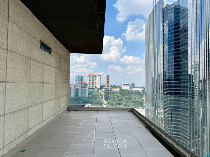 Departamento en Venta en torre Mistral. Av Santa Fe.