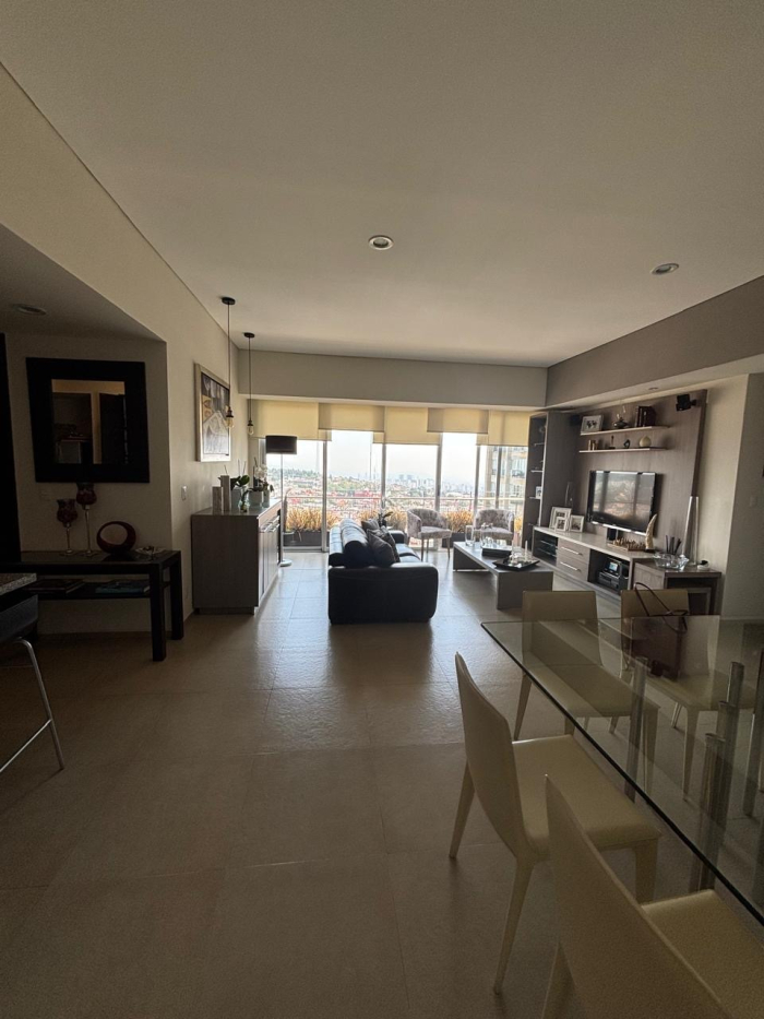 Departamento de gran tamaño en venta en Stampa